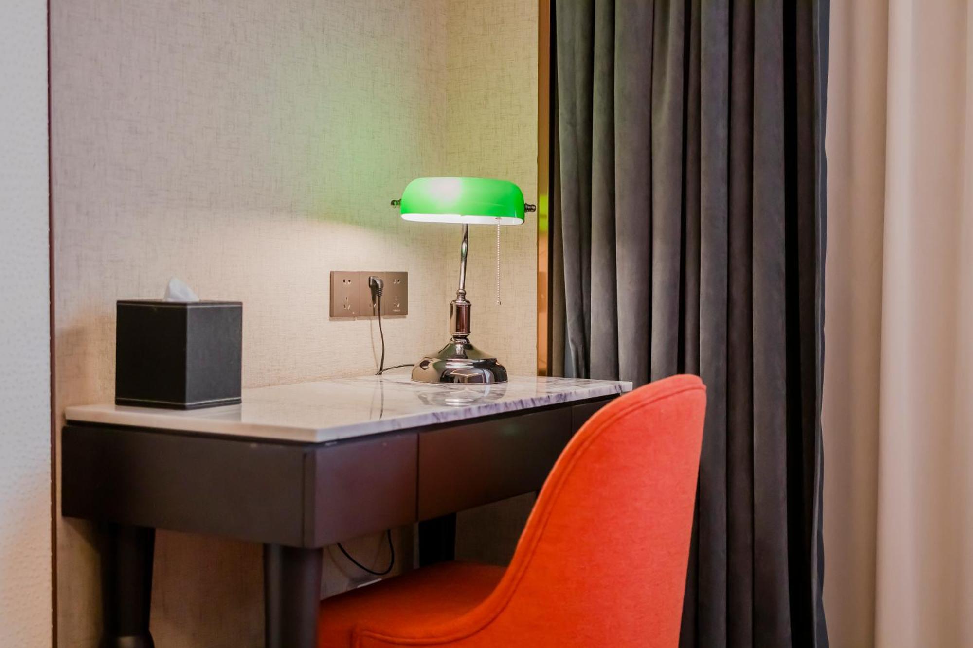 Yitel Premium Hotel Shanghai Exterior photo