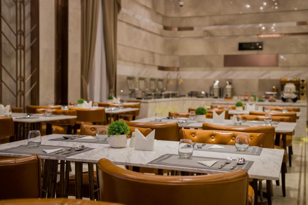 Yitel Premium Hotel Shanghai Exterior photo